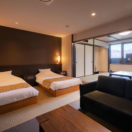 Hotel Yumeshizuku - Renovation From May 12 Until End Of July - Minamiaso Exteriör bild